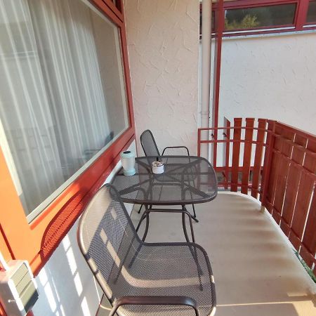 Studio 20Qm Mit Balkon Und Innenpool - 22010 Schluchsee Luaran gambar
